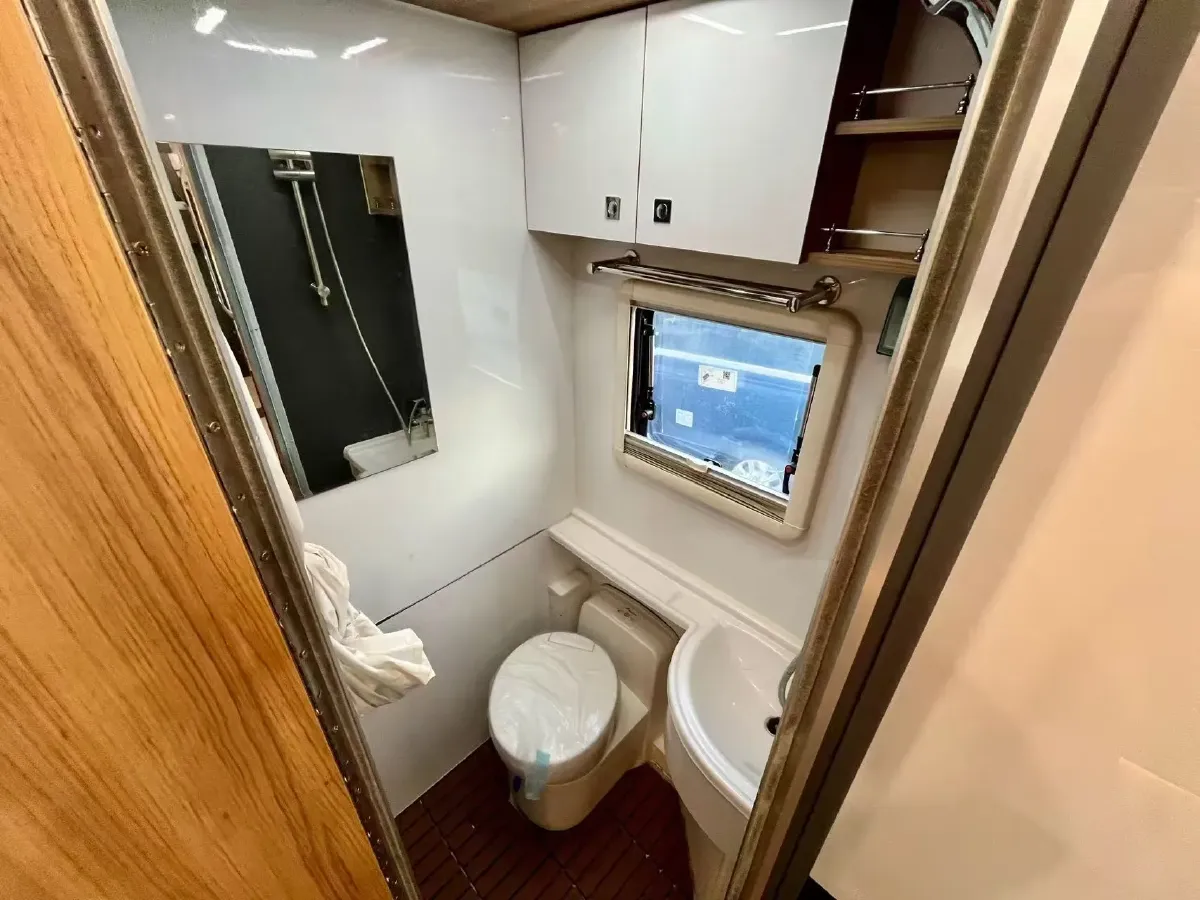 2021 MAXUS V90 RV 2.0T 148HP L4 6AT,autocango,china used car exporter,china ev exporter,chinese used car exporter,chinese used ev exporter