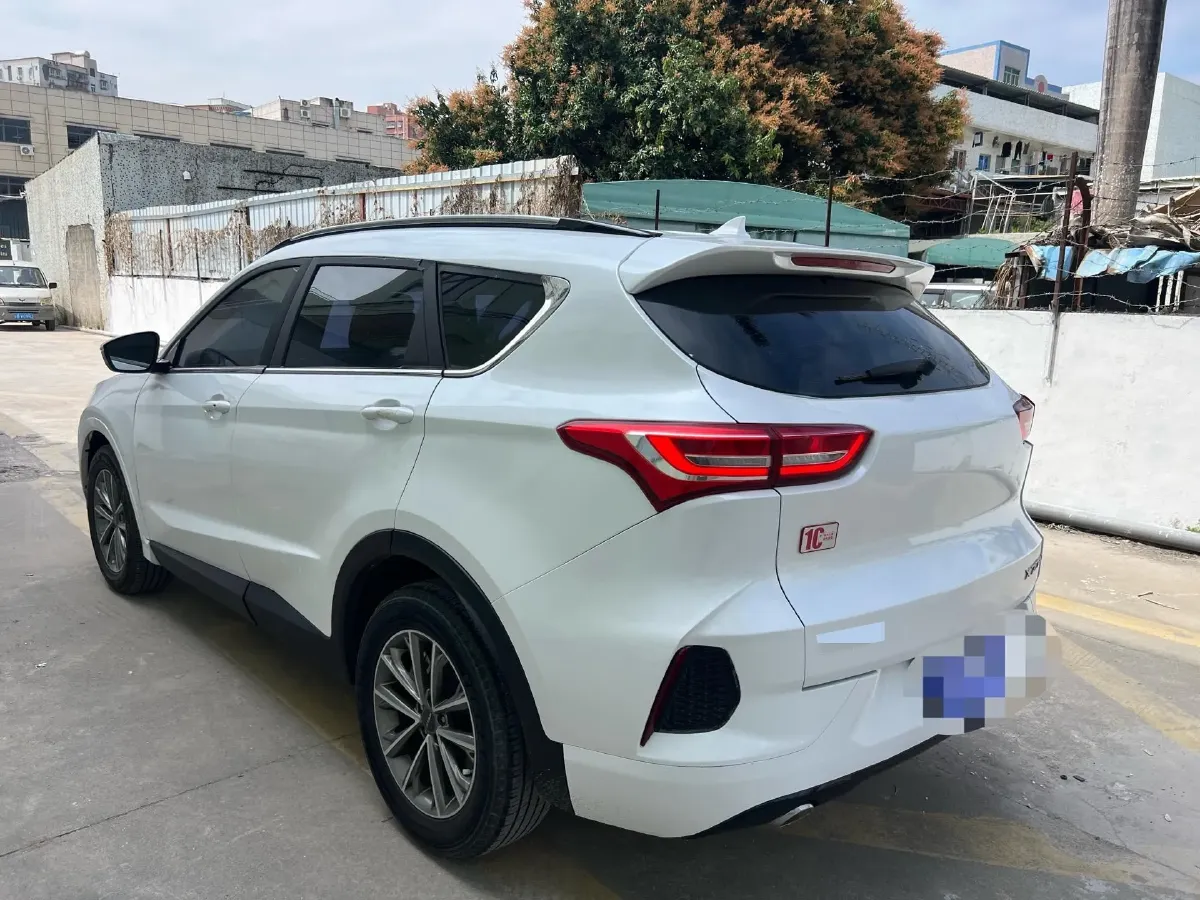 2020 Jetour X70 1.5T 156HP L4 6DCT,autocango,china used car exporter,china ev exporter,chinese used car exporter,chinese used ev exporter