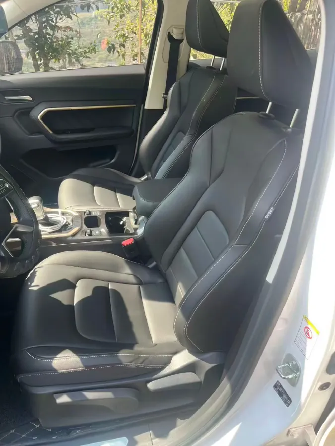 2018 Haval H6 2.0T 197HP L4 7DCT,autocango,china used car exporter,china ev exporter,chinese used car exporter,chinese used ev exporter