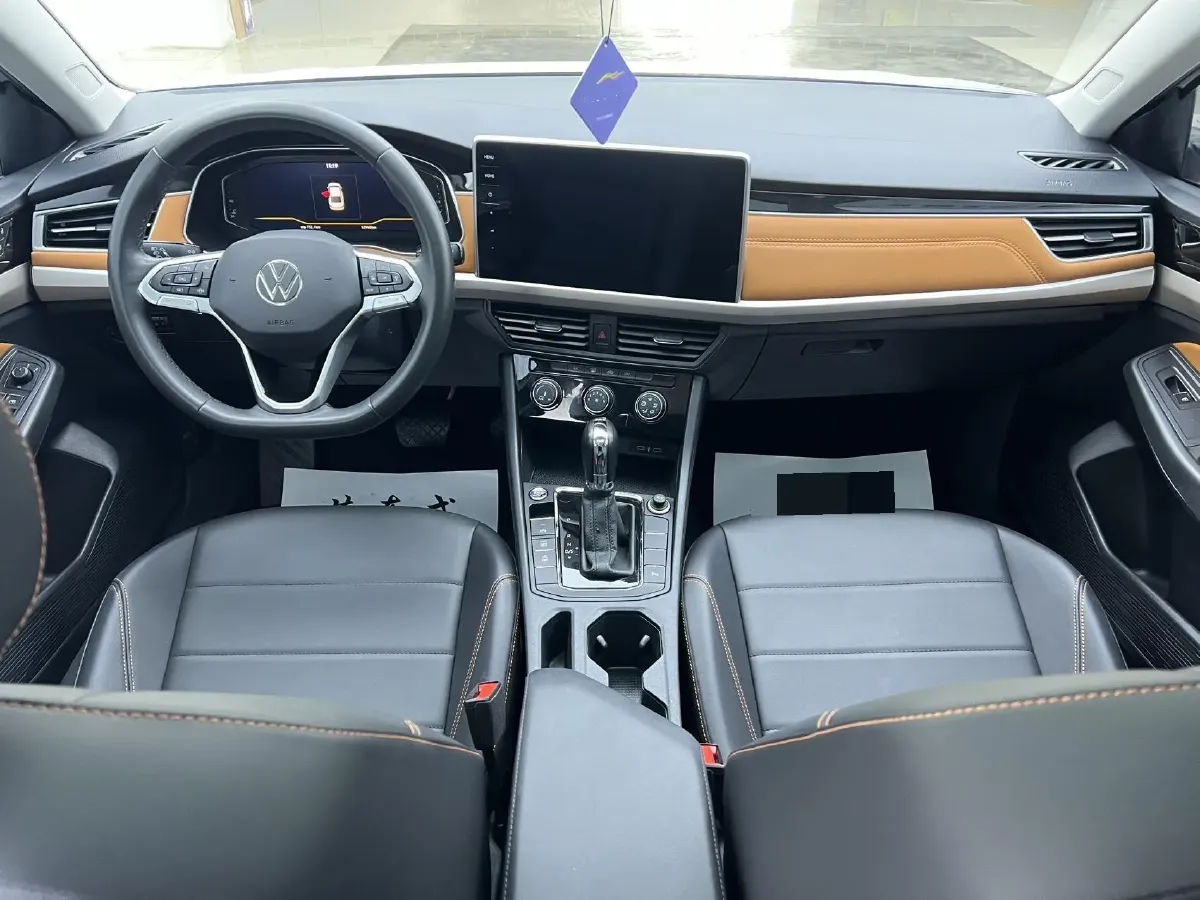 2023 Volkswagen Bora 1.2T 116HP L4 7DCT,autocango,china used car exporter,china ev exporter,chinese used car exporter,chinese used ev exporter