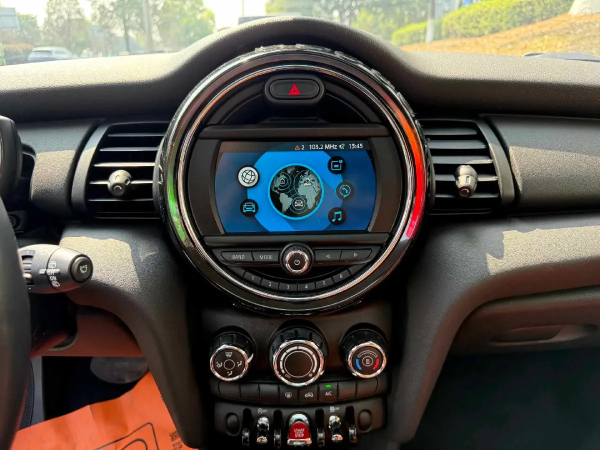 2019 MINI MINI 1.5T 102HP L3 7DCT,autocango,china used car exporter,china ev exporter,chinese used car exporter,chinese used ev exporter
