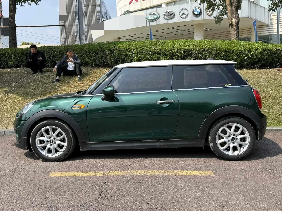 2019 MINI MINI 1.5T 102HP L3 7DCT,autocango,china used car exporter,china ev exporter,chinese used car exporter,chinese used ev exporter