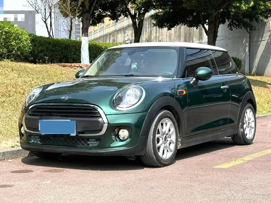 2019 MINI MINI 1.5T 102HP L3 7DCT,autocango,china used car exporter,china ev exporter,chinese used car exporter,chinese used ev exporter