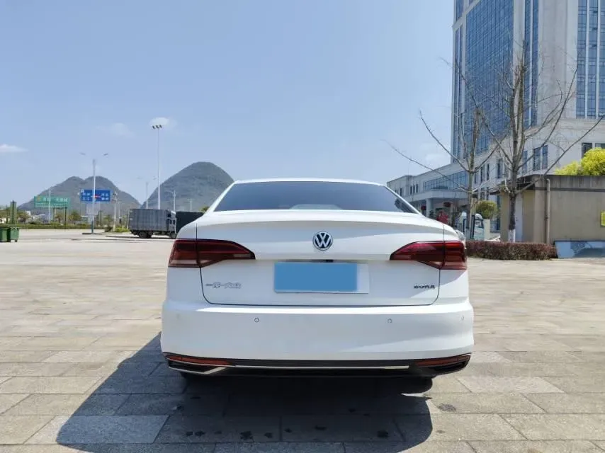 2020 Volkswagen Bora 1.5L 113HP L4 6AT,autocango,china used car exporter,china ev exporter,chinese used car exporter,chinese used ev exporter