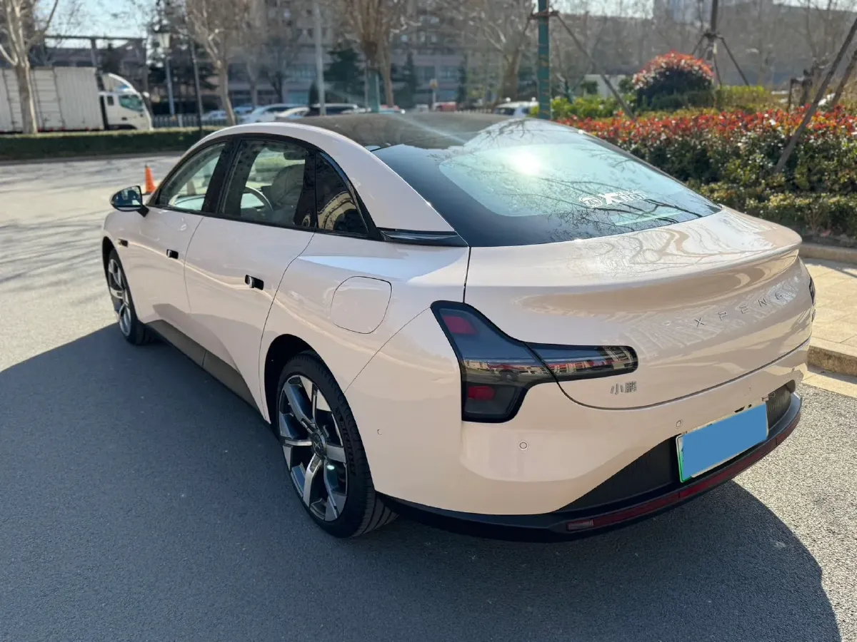 2024 Xpeng MONA M03 BEV 62.2KWH,autocango,china used car exporter,china ev exporter,chinese used car exporter,chinese used ev exporter