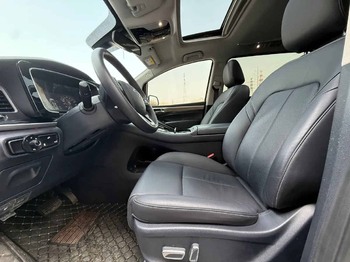 2023 GAC Trumpchi M8 2.0T 252HP L4 8AT,autocango,china used car exporter,china ev exporter,chinese used car exporter,chinese used ev exporter