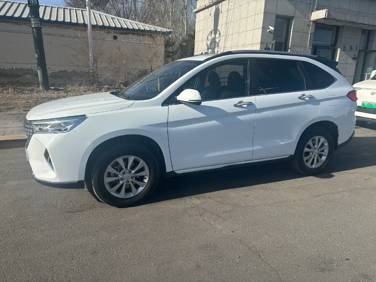 2021 Haval M6 1.5T 150HP L4 7DCT,autocango,china used car exporter,china ev exporter,chinese used car exporter,chinese used ev exporter