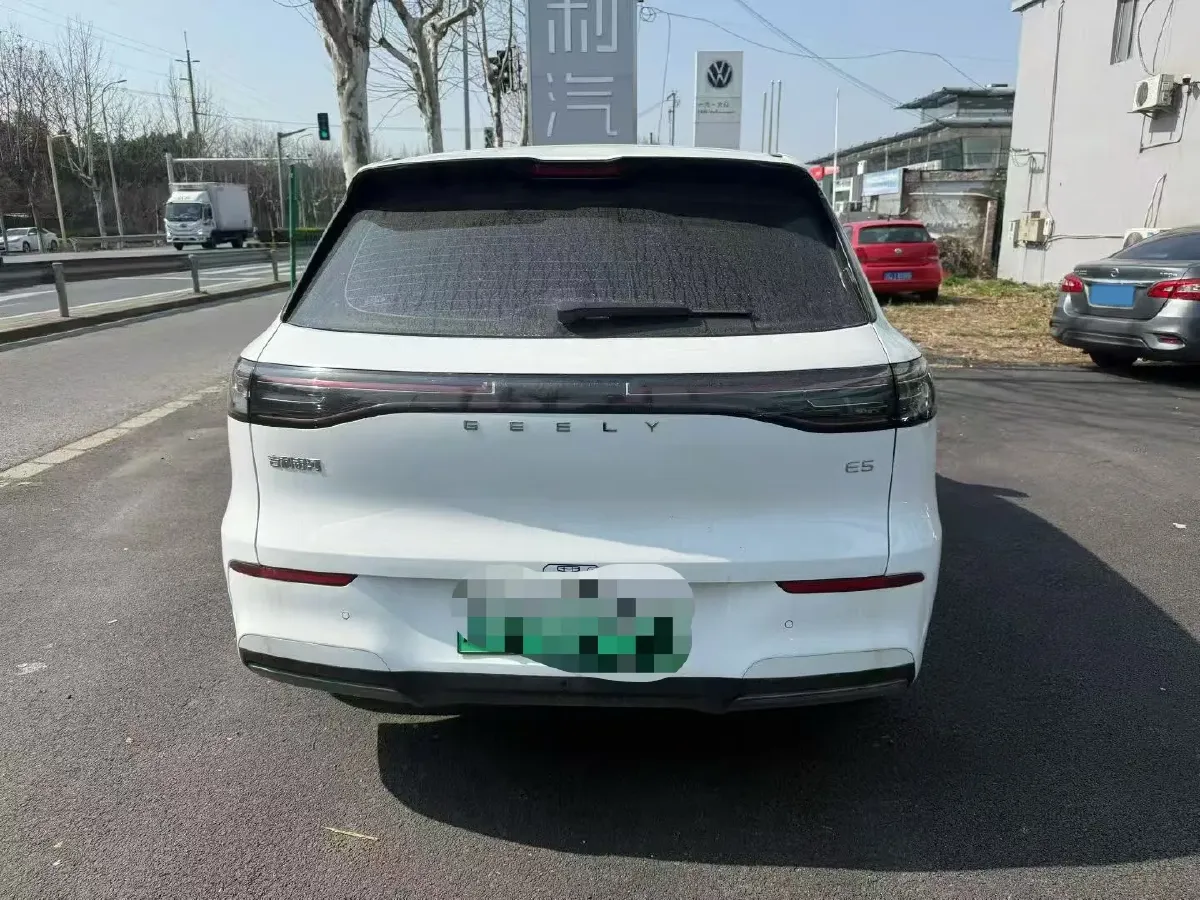 2024 LanDian E5 1.5L 110HP L4 E-CVT PHEV 17.52KWH,autocango,china used car exporter,china ev exporter,chinese used car exporter,chinese used ev exporter