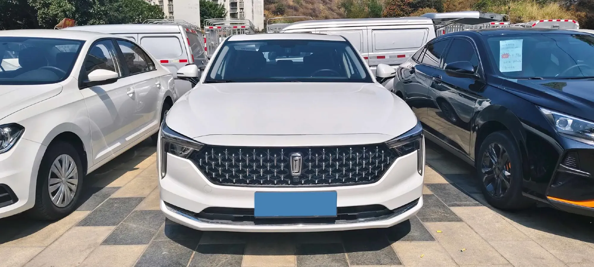 2023 Bestune B70 1.5T 169HP L4 7DCT,autocango,china used car exporter,china ev exporter,chinese used car exporter,chinese used ev exporter