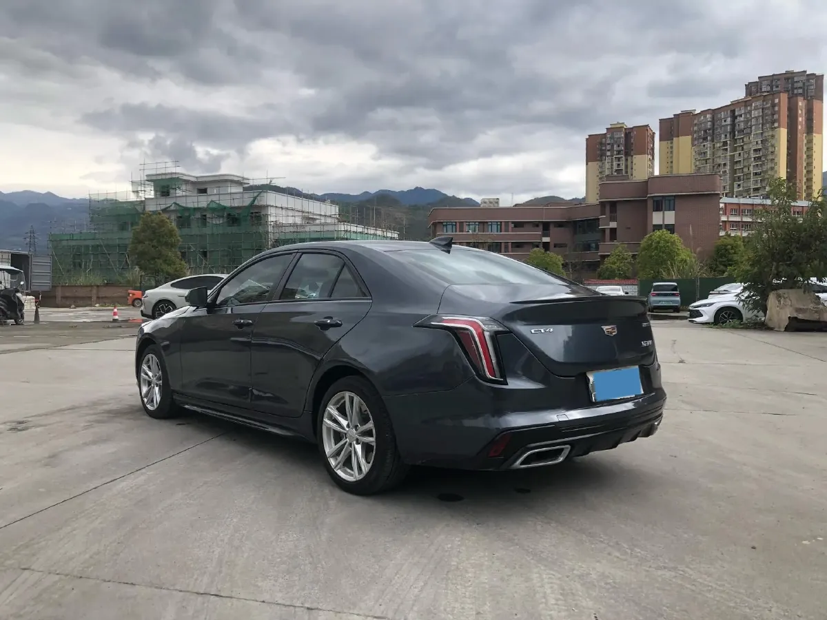 2021 Cadillac CT4 2.0T 237HP L4 8AT,autocango,china used car exporter,china ev exporter,chinese used car exporter,chinese used ev exporter