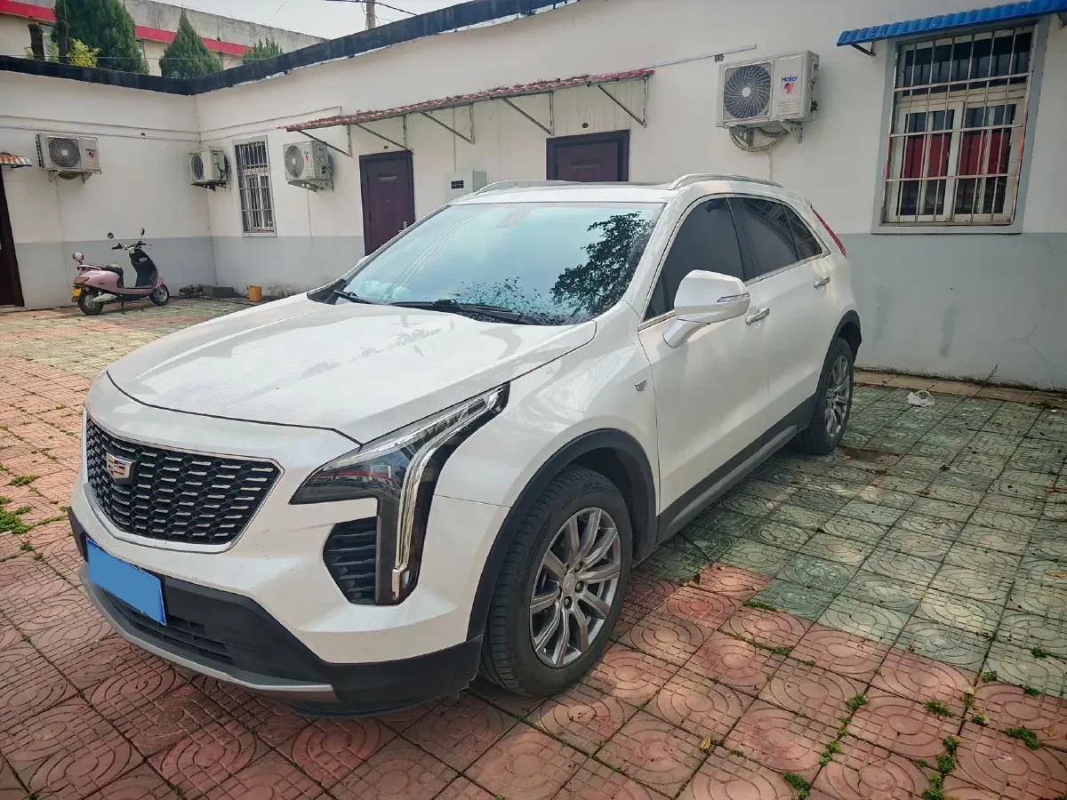 2021 Cadillac XT4 2.0T 237HP L4 9AT,autocango,china used car exporter,china ev exporter,chinese used car exporter,chinese used ev exporter