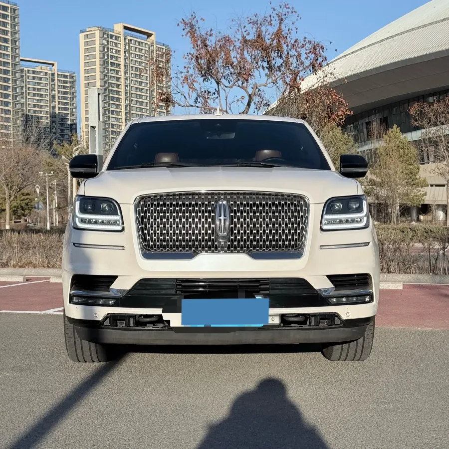 2019 Lincoln Navigator 3.5T 388HP V6 10AT,autocango,china used car exporter,china ev exporter,chinese used car exporter,chinese used ev exporter