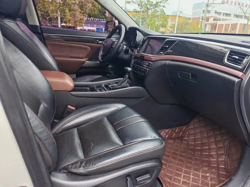 2017 GAC Trumpchi GS8 2.0T 201HP L4 6AT,autocango,china used car exporter,china ev exporter,chinese used car exporter,chinese used ev exporter