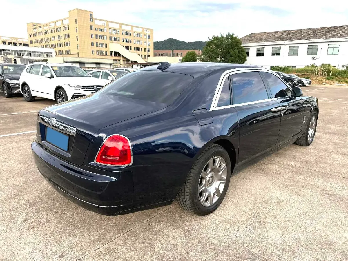 2018 Rolls-Royce Ghost 6.6T 571HP V12 8AT,autocango,china used car exporter,china ev exporter,chinese used car exporter,chinese used ev exporter