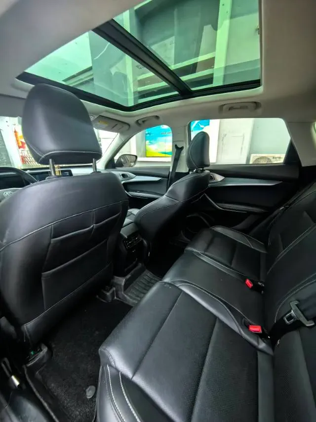 2023 MG ONE 1.5T 181HP L4 CVT,autocango,china used car exporter,china ev exporter,chinese used car exporter,chinese used ev exporter