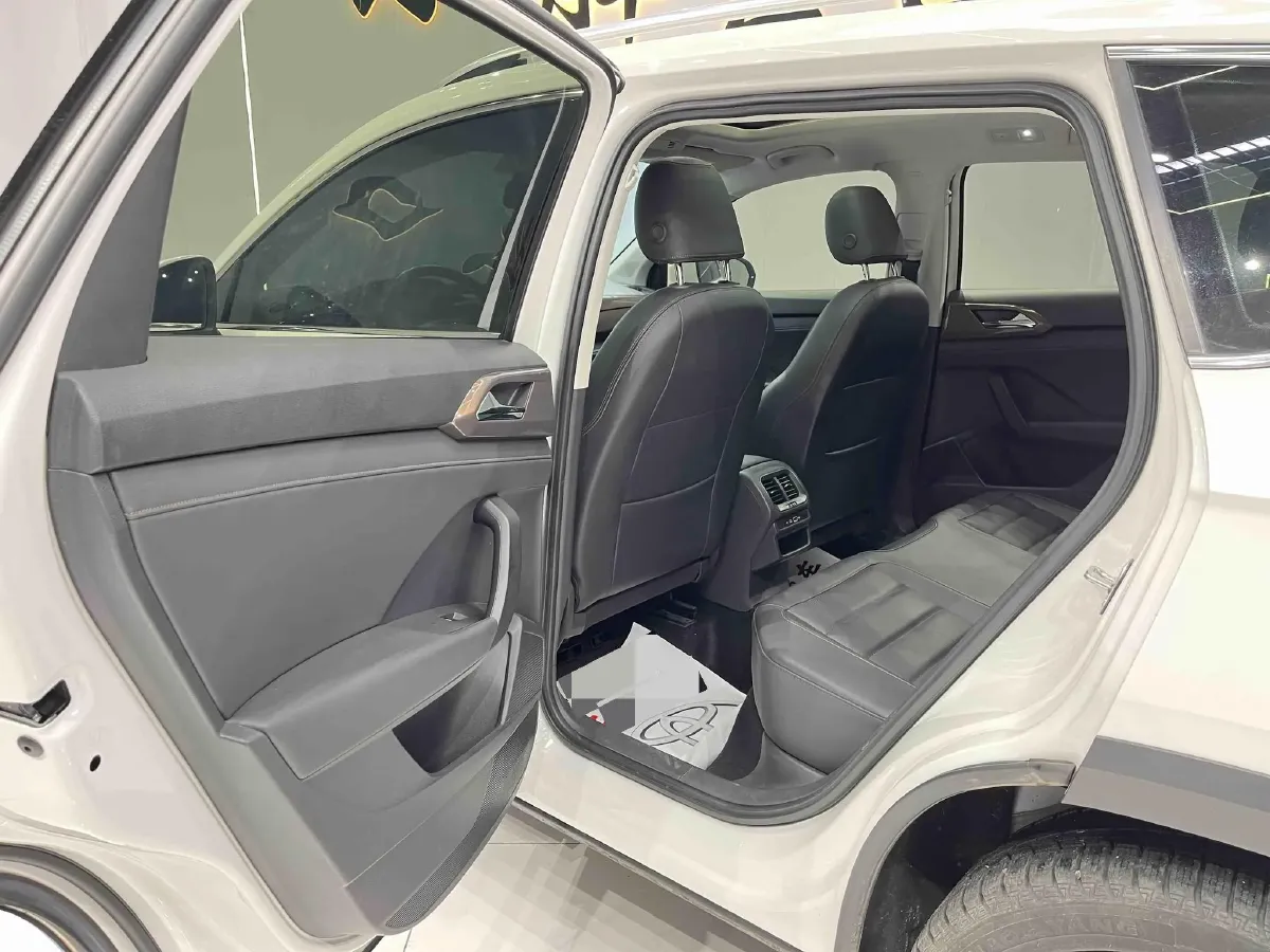 2022 Volkswagen Tharu 1.4T 150HP L4 7DCT,autocango,china used car exporter,china ev exporter,chinese used car exporter,chinese used ev exporter