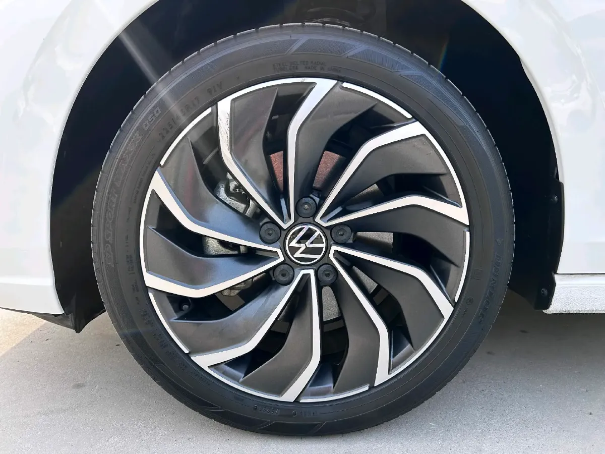 2021 Volkswagen Golf 1.4T 150HP L4 7DCT,autocango,china used car exporter,china ev exporter,chinese used car exporter,chinese used ev exporter