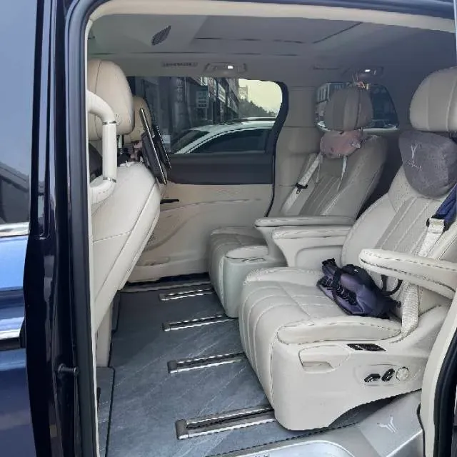 2022 Voyah Dream 1.5T 136HP L4 PHEV 25.57KWH,autocango,china used car exporter,china ev exporter,chinese used car exporter,chinese used ev exporter