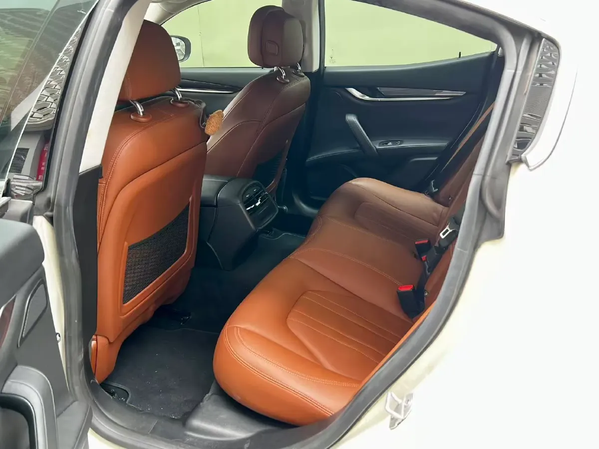 2018 Maserati Ghibli 3.0T 350HP V6 8AT,autocango,china used car exporter,china ev exporter,chinese used car exporter,chinese used ev exporter