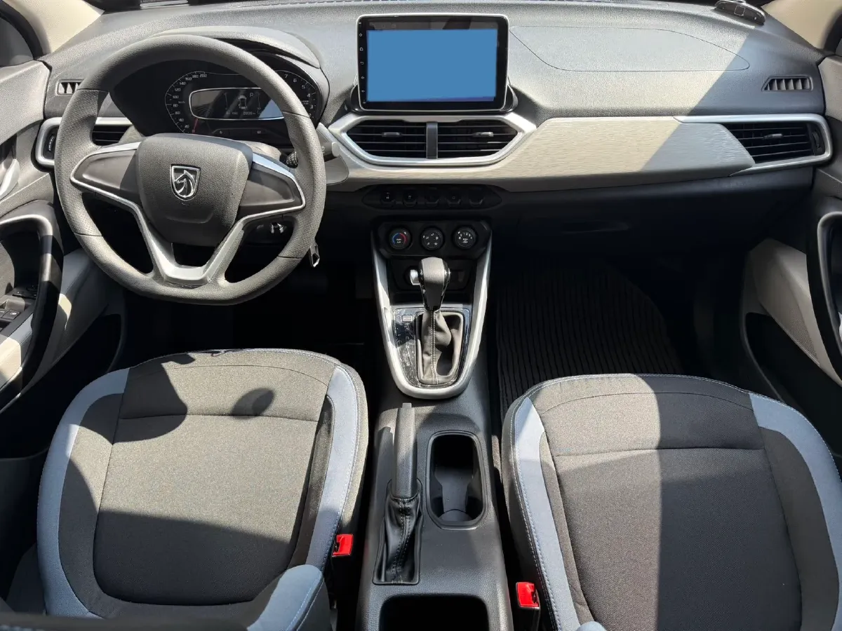 2021 BaoJun 510 1.5L 99HP L4 CVT,autocango,china used car exporter,china ev exporter,chinese used car exporter,chinese used ev exporter