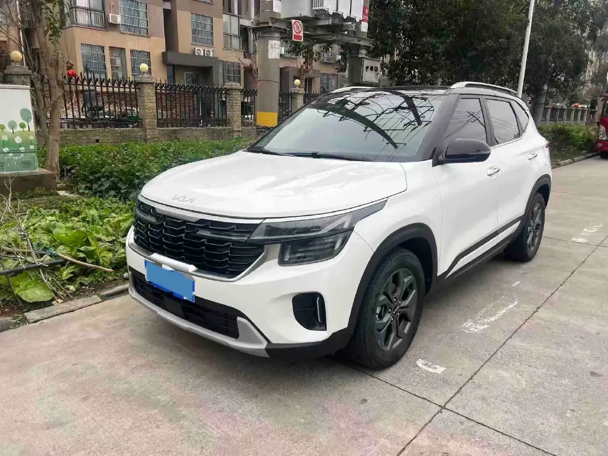 2023 Kia Seltos 1.5L 115HP L4 CVT,autocango,china used car exporter,china ev exporter,chinese used car exporter,chinese used ev exporter