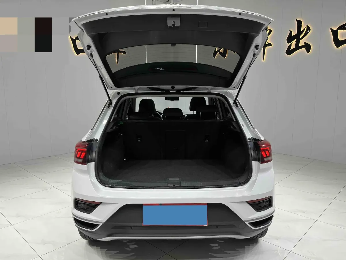 2022 Volkswagen T-Roc 1.4T 150HP L4 7DCT,autocango,china used car exporter,china ev exporter,chinese used car exporter,chinese used ev exporter