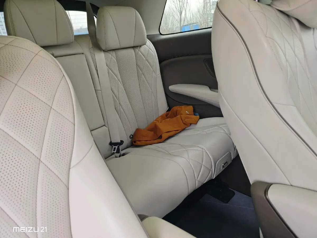 2022 HongQi HS7 3.0T 337HP V6 8AT,autocango,china used car exporter,china ev exporter,chinese used car exporter,chinese used ev exporter