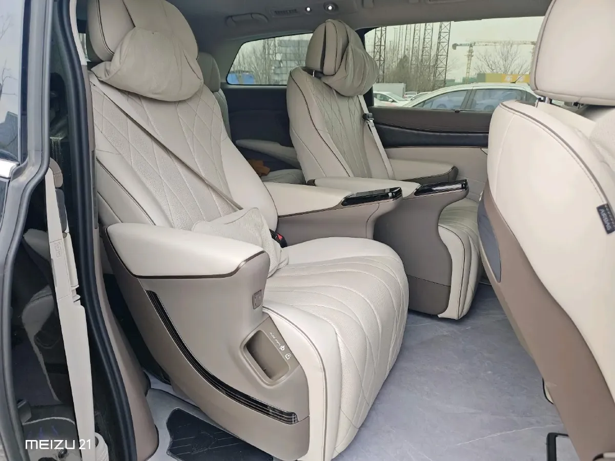 2022 HongQi HS7 3.0T 337HP V6 8AT,autocango,china used car exporter,china ev exporter,chinese used car exporter,chinese used ev exporter