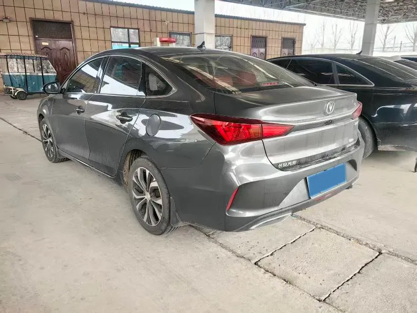 2021 ChangAn Eado 1.4T 160HP L4 7DCT,autocango,china used car exporter,china ev exporter,chinese used car exporter,chinese used ev exporter