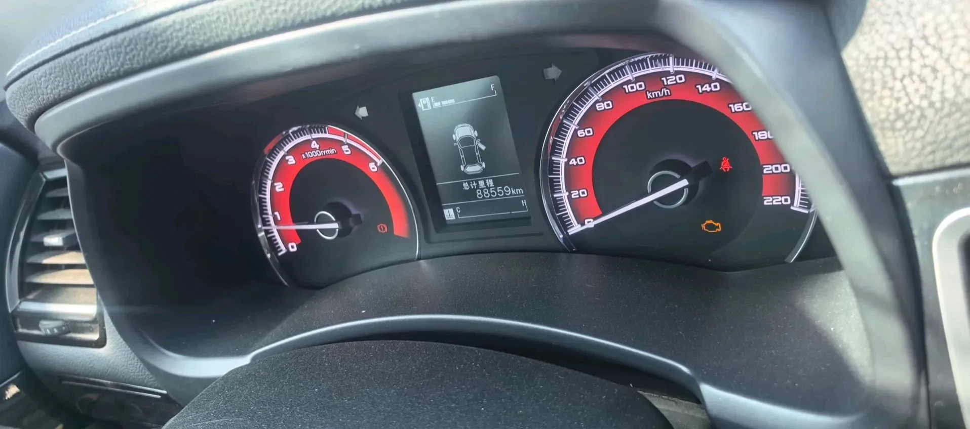 2020 Isuzu LingTuo 2.5T 150HP L4 6MT,autocango,china used car exporter,china ev exporter,chinese used car exporter,chinese used ev exporter