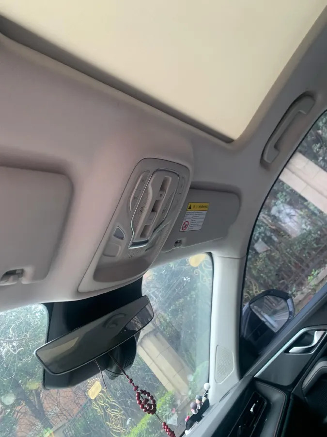 2023 Roewe RX5 1.5T 188HP L4 7DCT,autocango,china used car exporter,china ev exporter,chinese used car exporter,chinese used ev exporter