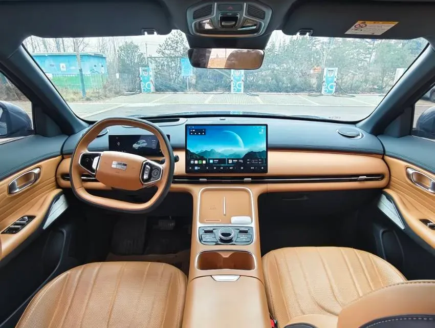 2025 Geely Galaxy Starship 7 1.5L 112HP L4 1DHT PHEV 19.09KWH,autocango,china used car exporter,china ev exporter,chinese used car exporter,chinese used ev exporter