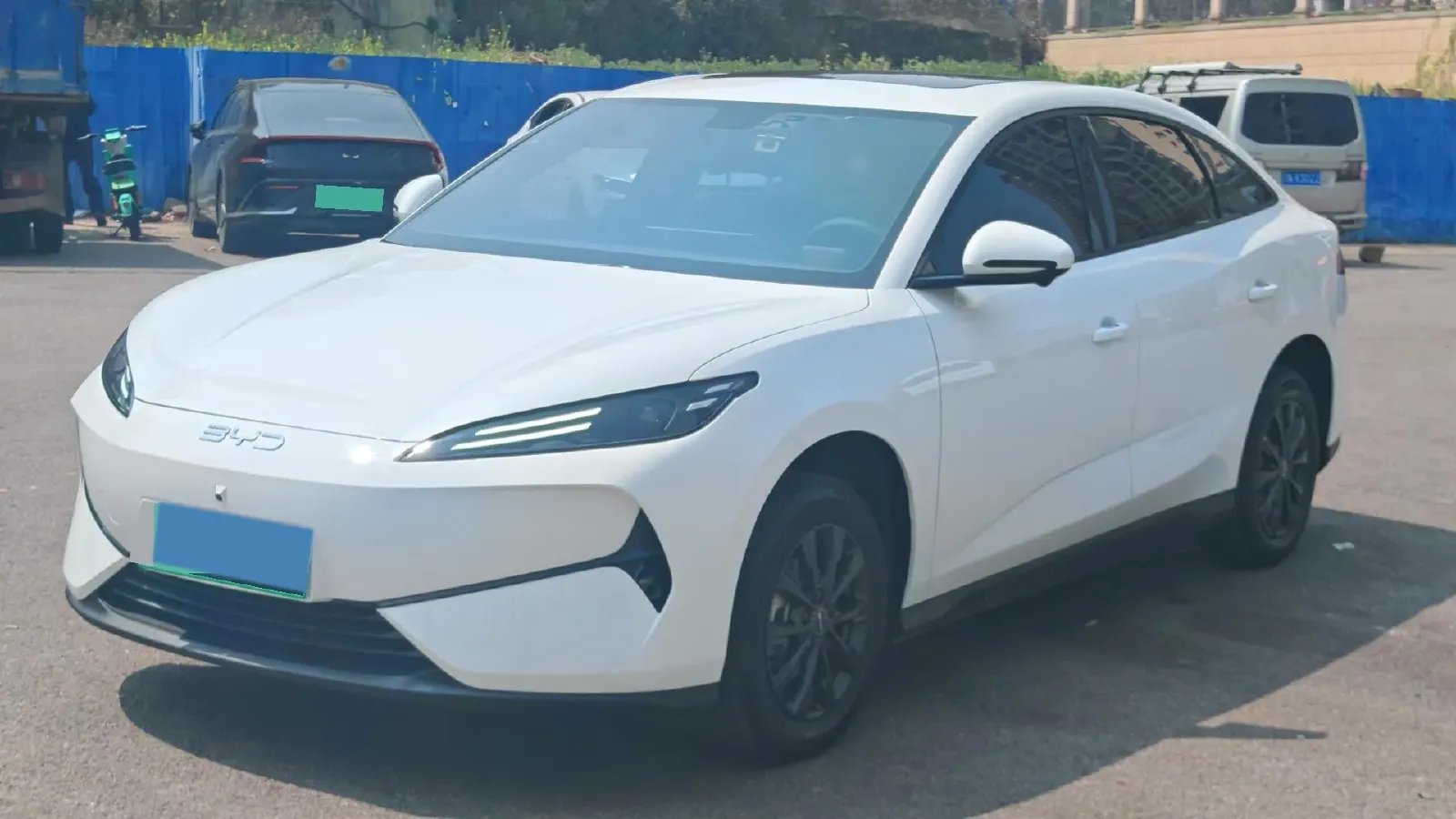 2025 BYD e7 BEV,autocango,china used car exporter,china ev exporter,chinese used car exporter,chinese used ev exporter