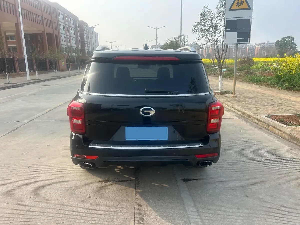 2017 GAC Trumpchi GS8 2.0T 201HP L4 6AT,autocango,china used car exporter,china ev exporter,chinese used car exporter,chinese used ev exporter