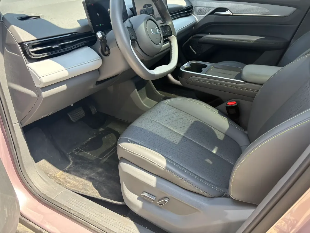 2025 Bestune YueYi 03 BEV 61.47KWH,autocango,china used car exporter,china ev exporter,chinese used car exporter,chinese used ev exporter