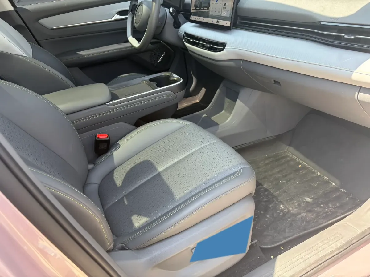 2025 Bestune YueYi 03 BEV 61.47KWH,autocango,china used car exporter,china ev exporter,chinese used car exporter,chinese used ev exporter