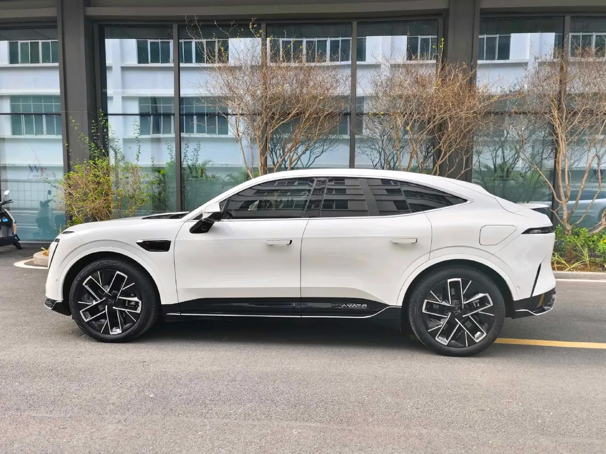 2024 Avatr 11 BEV 90KWH,autocango,china used car exporter,china ev exporter,chinese used car exporter,chinese used ev exporter