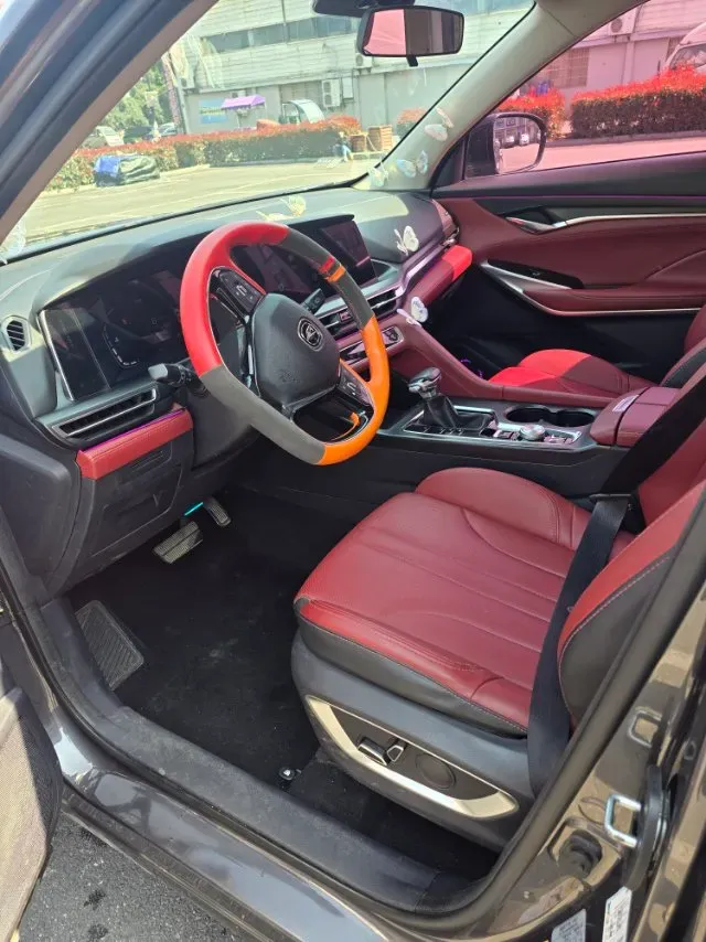 2020 ChangAn CS75 Plus 1.5T 178HP L4 6AT,autocango,china used car exporter,china ev exporter,chinese used car exporter,chinese used ev exporter