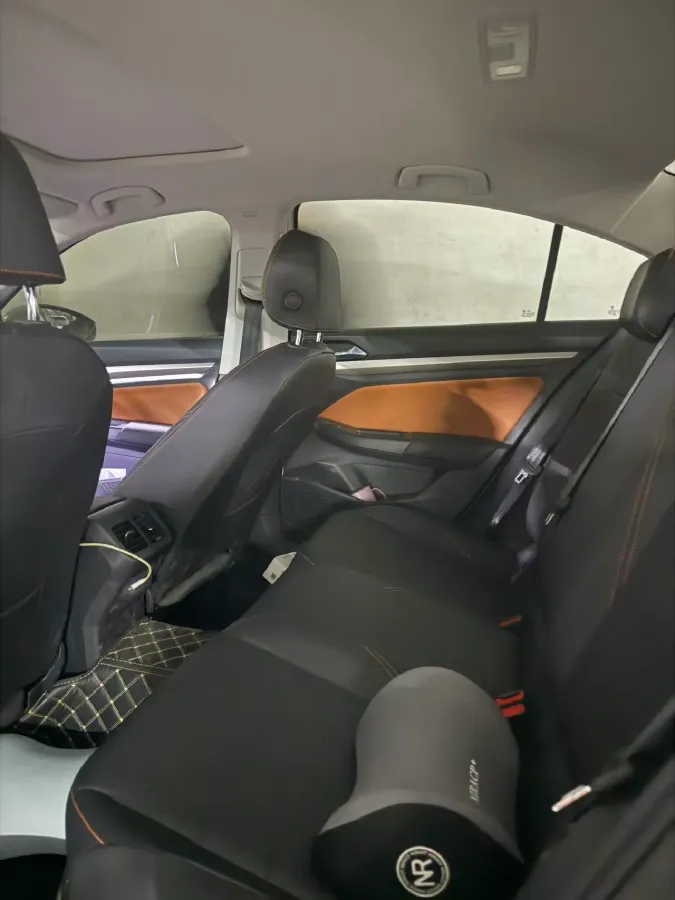 2023 Volkswagen Bora 1.2T 116HP L4 7DCT,autocango,china used car exporter,china ev exporter,chinese used car exporter,chinese used ev exporter