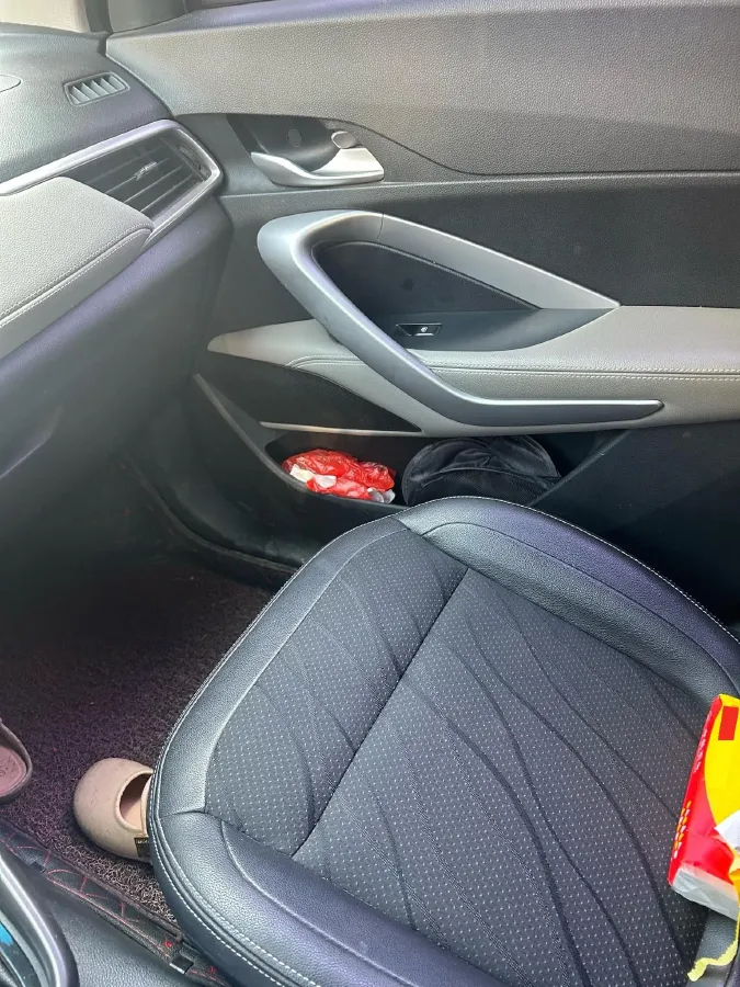 2017 BaoJun 510 1.5L 112HP L4 6MT,autocango,china used car exporter,china ev exporter,chinese used car exporter,chinese used ev exporter