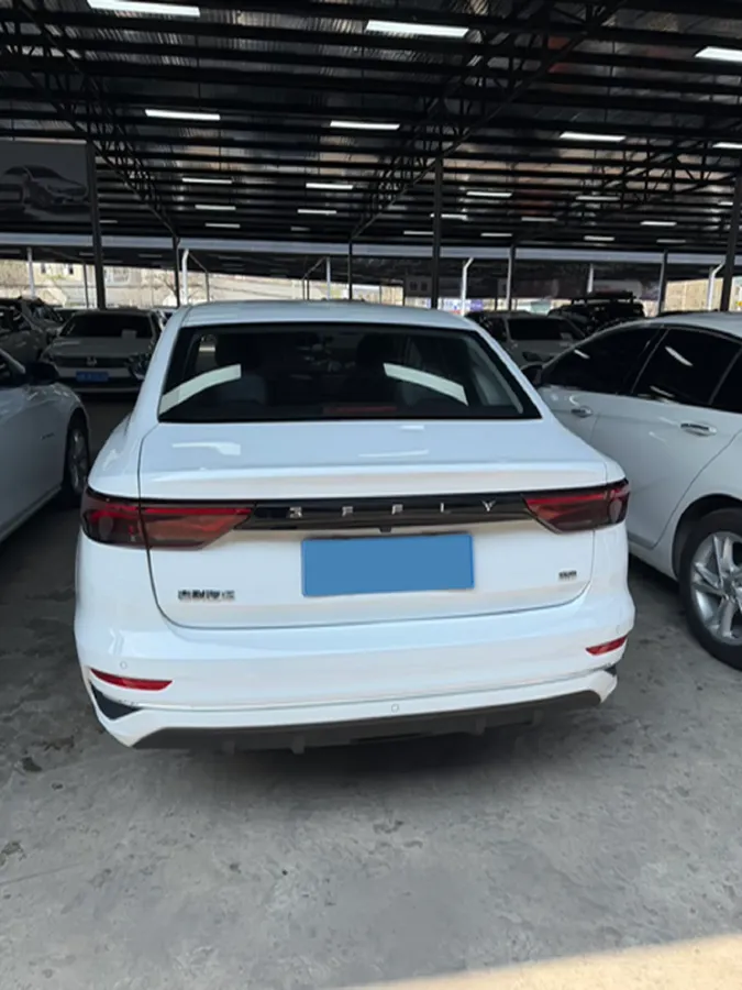 2025 Geely Emgrand 1.5L 127HP L4 CVT,autocango,china used car exporter,china ev exporter,chinese used car exporter,chinese used ev exporter