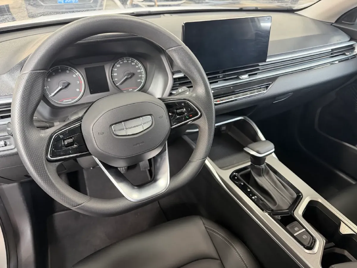 2025 Geely Emgrand 1.5L 127HP L4 CVT,autocango,china used car exporter,china ev exporter,chinese used car exporter,chinese used ev exporter