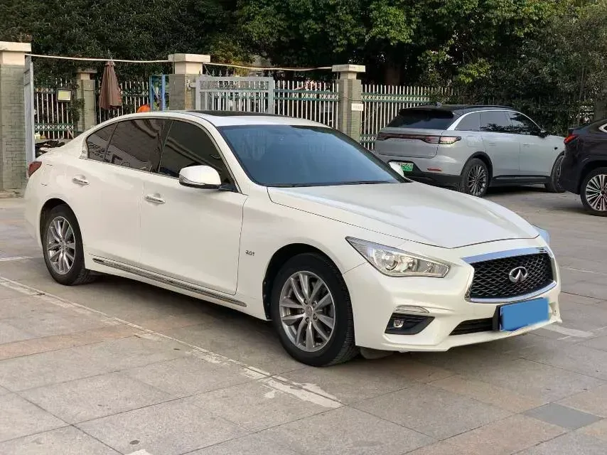2018 MAXUS G10 2.0T 224HP L4 6AT,autocango,china used car exporter,china ev exporter,chinese used car exporter,chinese used ev exporter