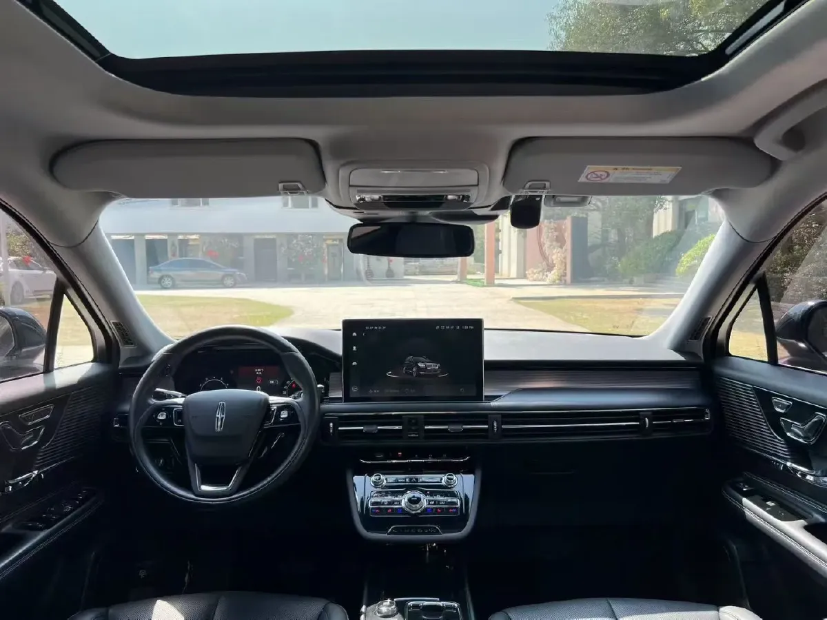 2020 Lincoln Corsair 2.0T 245HP L4 8AT,autocango,china used car exporter,china ev exporter,chinese used car exporter,chinese used ev exporter