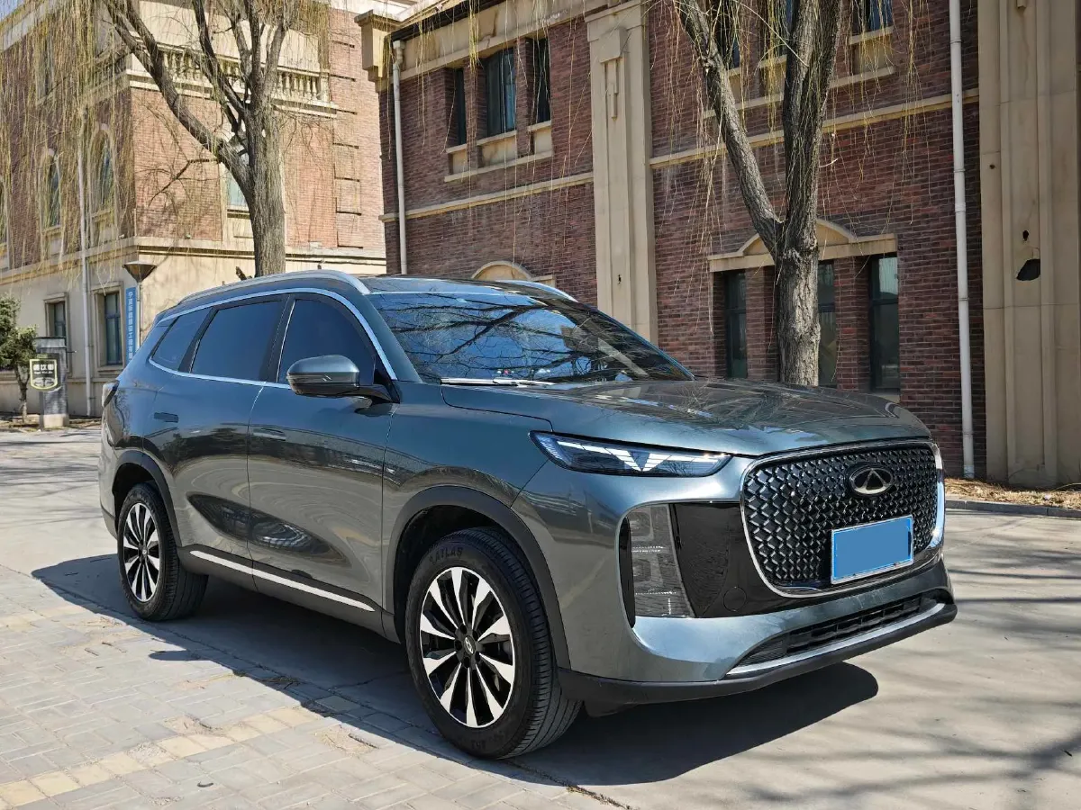 2025 Chery Tiggo 8 Plus 1.6T 197HP L4 7DCT,autocango,china used car exporter,china ev exporter,chinese used car exporter,chinese used ev exporter