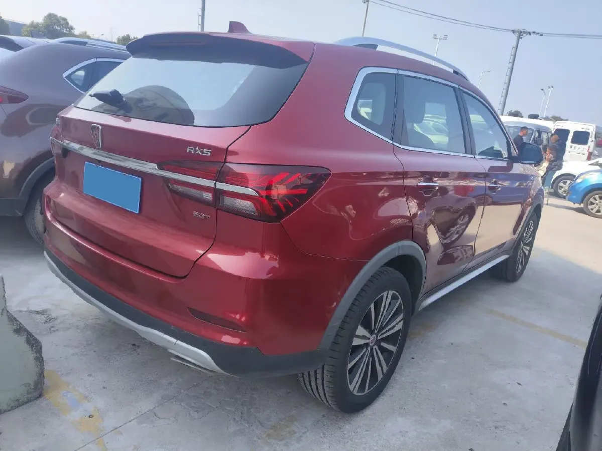 2020 Roewe i6 1.5T 169HP L4 7DCT,autocango,china used car exporter,china ev exporter,chinese used car exporter,chinese used ev exporter