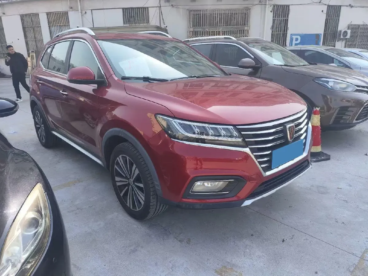 2020 Roewe i6 1.5T 169HP L4 7DCT,autocango,china used car exporter,china ev exporter,chinese used car exporter,chinese used ev exporter