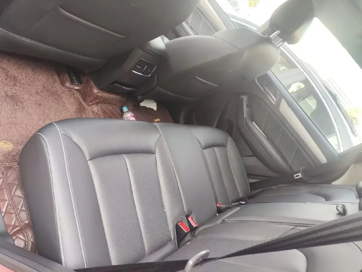 2020 Roewe i6 1.5T 169HP L4 7DCT,autocango,china used car exporter,china ev exporter,chinese used car exporter,chinese used ev exporter