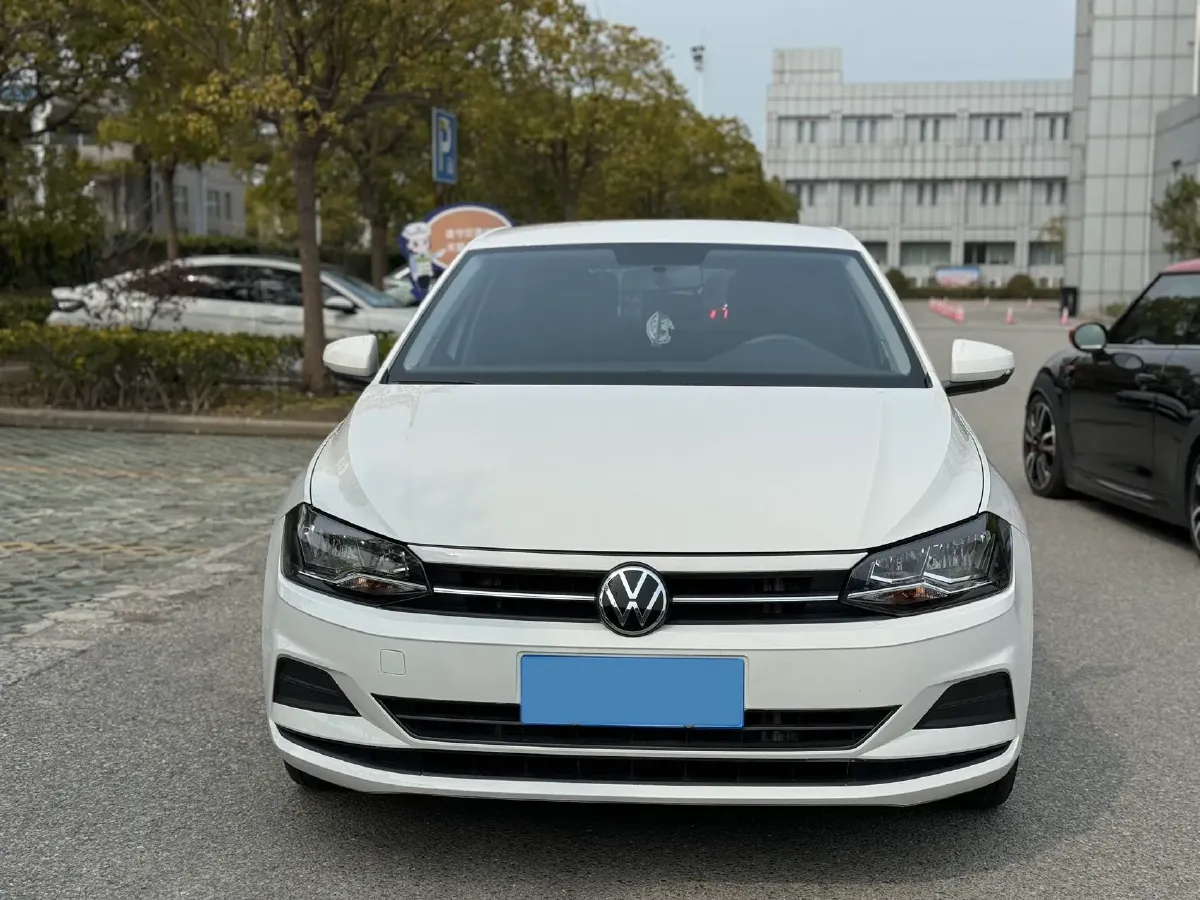 2023 Volkswagen Polo 1.5L 113HP L4 6AT,autocango,china used car exporter,china ev exporter,chinese used car exporter,chinese used ev exporter