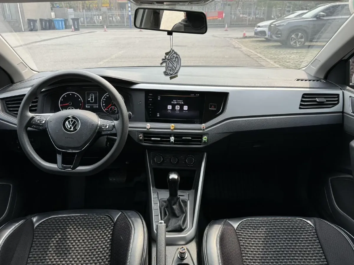 2023 Volkswagen Polo 1.5L 113HP L4 6AT,autocango,china used car exporter,china ev exporter,chinese used car exporter,chinese used ev exporter